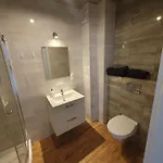Number One Nova Wozownia Apartment *