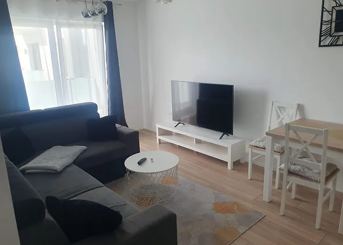 Number One Nova Wozownia דירה לז'נו